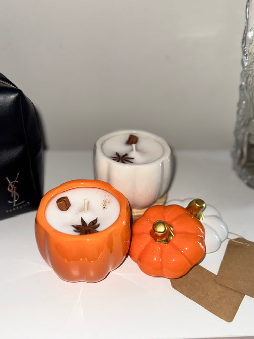 🍂 Autumn Pumpkin Candle (orange)